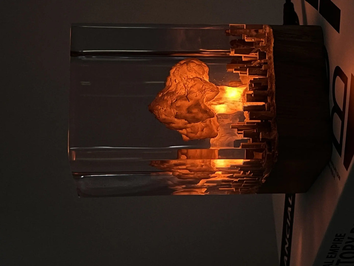 Small Night Lamp Decoration Atomic Bomb Explosion Mushroom Resin Crafts Gadget Sphere